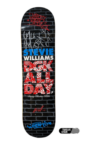 2009 SIGNED Stevie Williams DGK Skateboard Deck